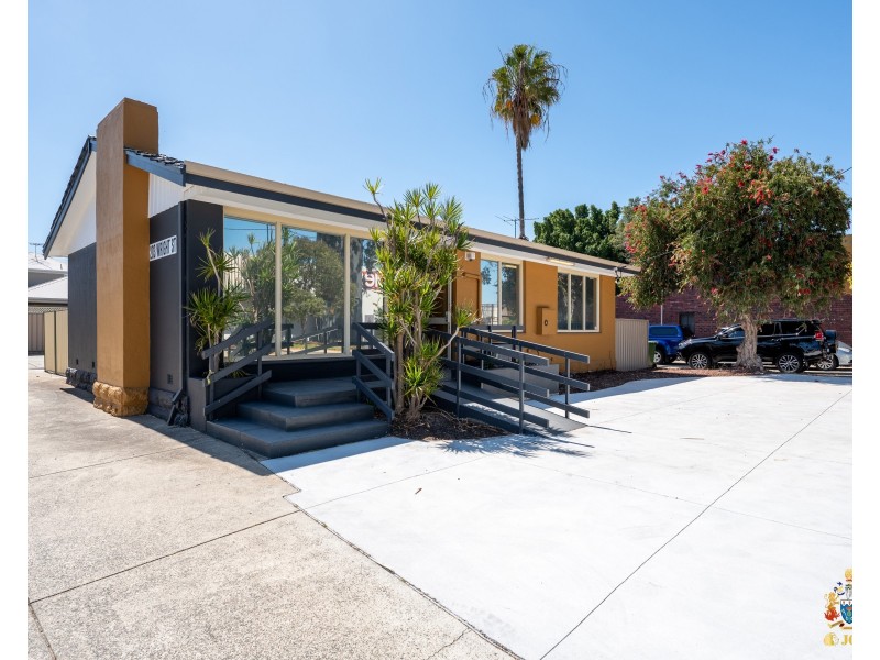 203 Wright Street, Cloverdale WA 6105