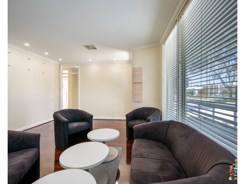 203 Wright Street, Cloverdale WA 6105