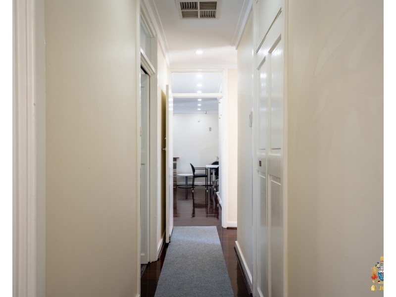 203 Wright Street, Cloverdale WA 6105
