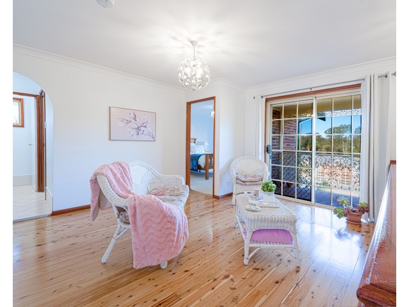16 Sunny Waters Road, Kincumber NSW 2251