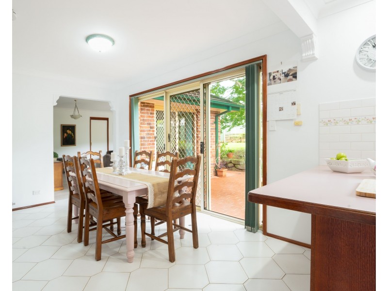 16 Sunny Waters Road, Kincumber NSW 2251