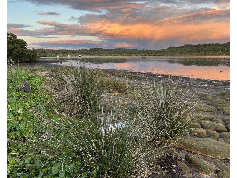 16 Sunny Waters Road, Kincumber NSW 2251