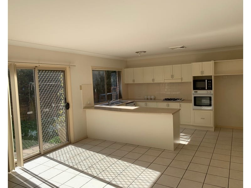 9 Botanical Drive, Kellyville NSW 2155