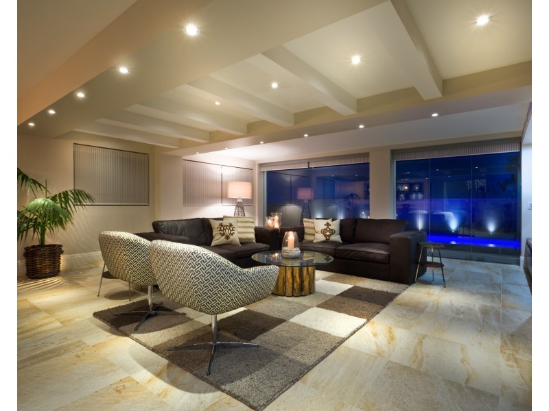 Broadbeach QLD 4218