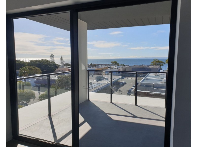 701/9 Violet Street, Redcliffe QLD 4020