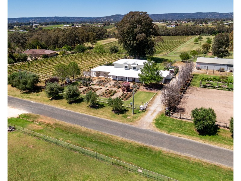 106 George Street, West Swan WA 6055