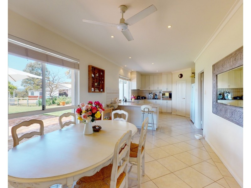 106 George Street, West Swan WA 6055