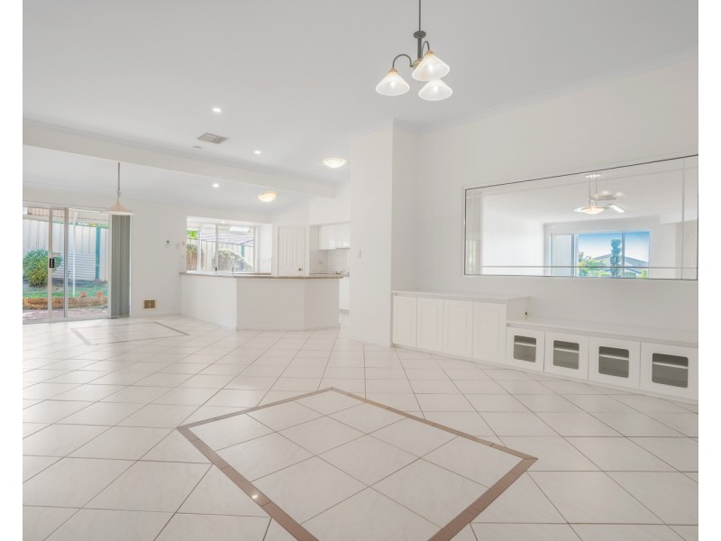 7 Trailridge Turn, Leeming WA 6149