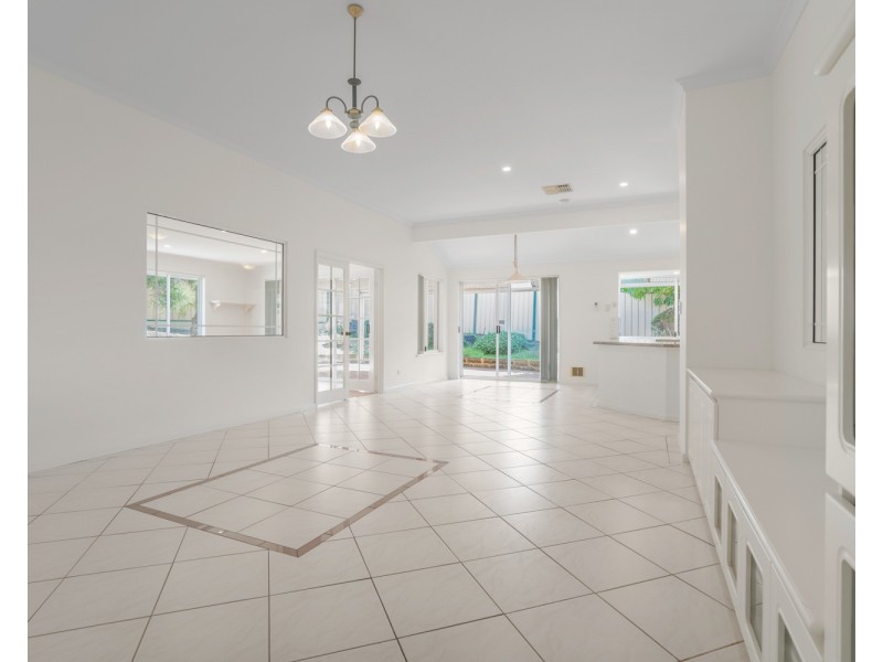 7 Trailridge Turn, Leeming WA 6149
