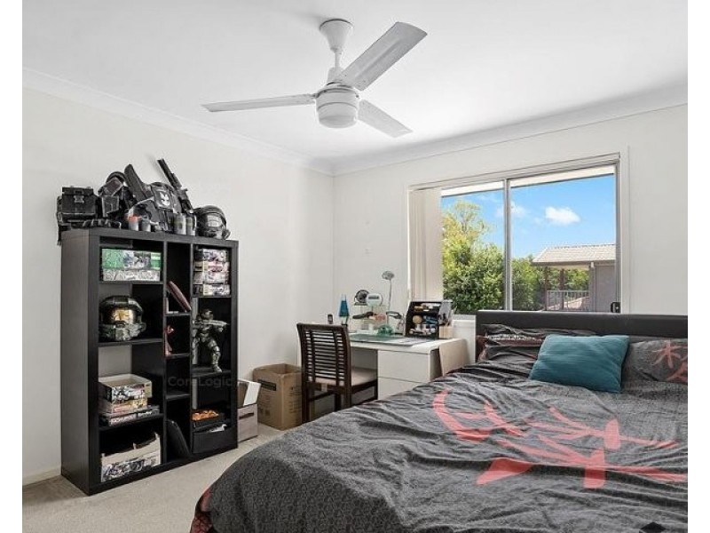 2/6-32 University Drive, Meadowbrook QLD 4131