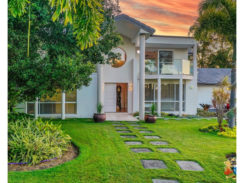 36-38 Buckingham Way, Elanora QLD 4221