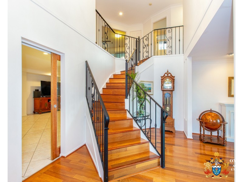 36-38 Buckingham Way, Elanora QLD 4221