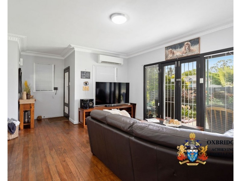 25 Sydney Street, Brassall QLD 4305