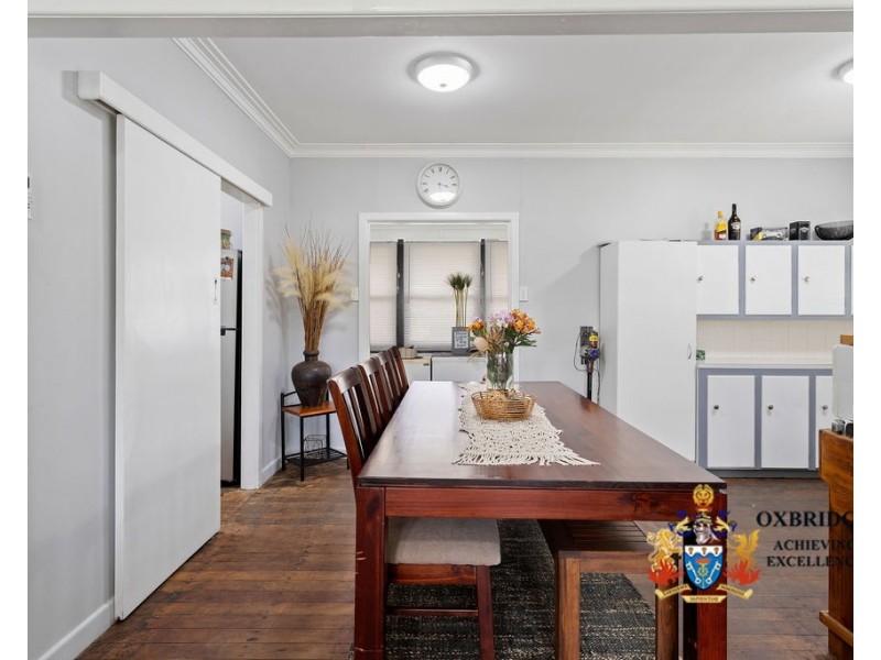 25 Sydney Street, Brassall QLD 4305