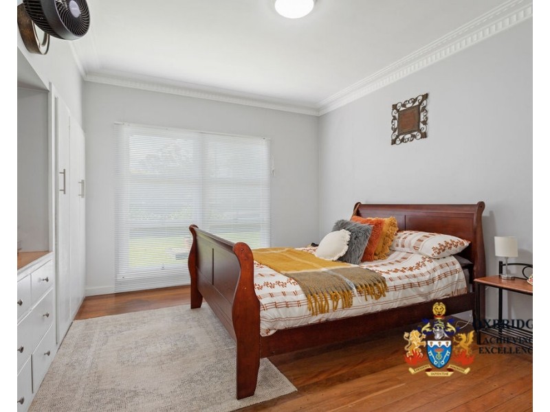 25 Sydney Street, Brassall QLD 4305