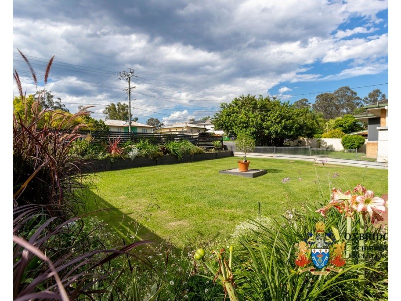 25 Sydney Street, Brassall QLD 4305