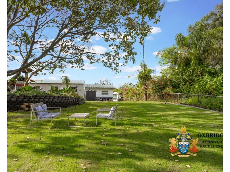 25 Sydney Street, Brassall QLD 4305