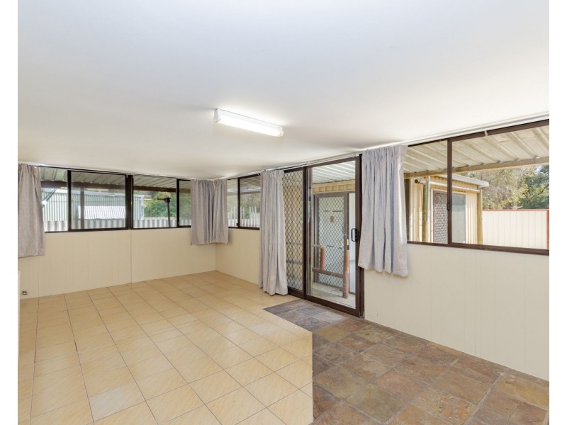 9 Kiama Road, Armadale WA 6112