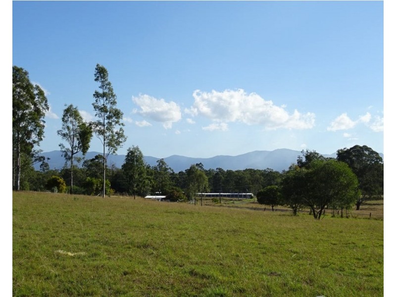 2 Sawmill Road, Aratula QLD 4309