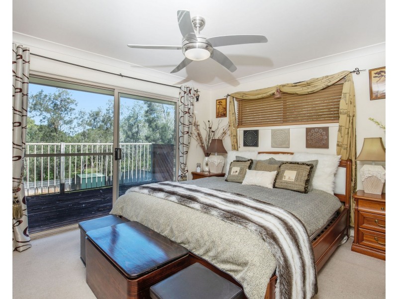 1 Cootharaba Drive, Helensvale QLD 4212