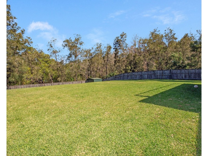 1 Cootharaba Drive, Helensvale QLD 4212