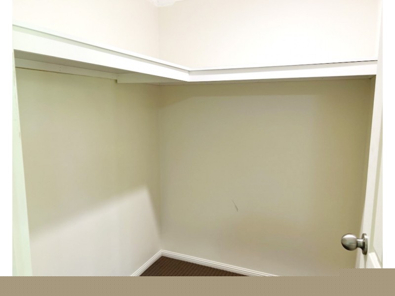 27 Leighton Drive, Edens Landing QLD 4207