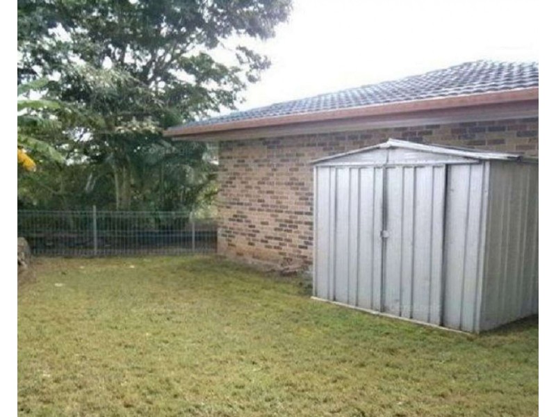 27 Leighton Drive, Edens Landing QLD 4207