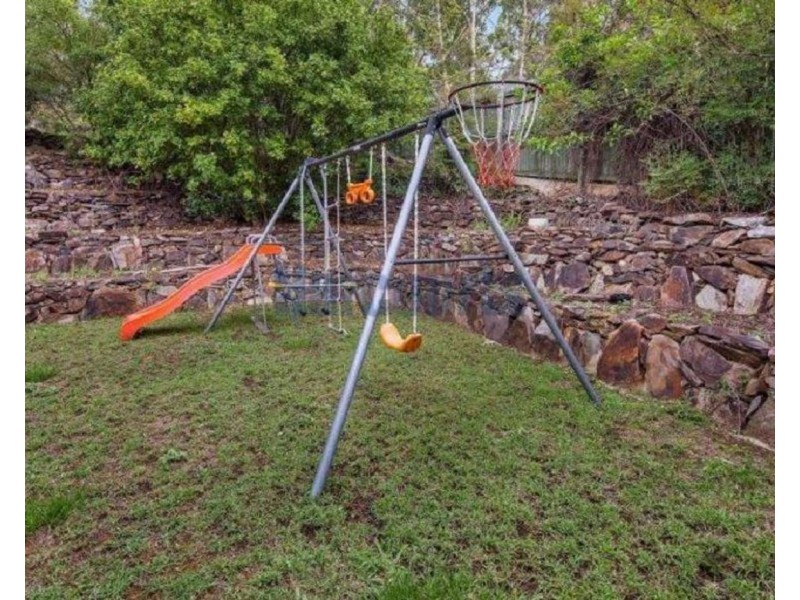 27 Leighton Drive, Edens Landing QLD 4207