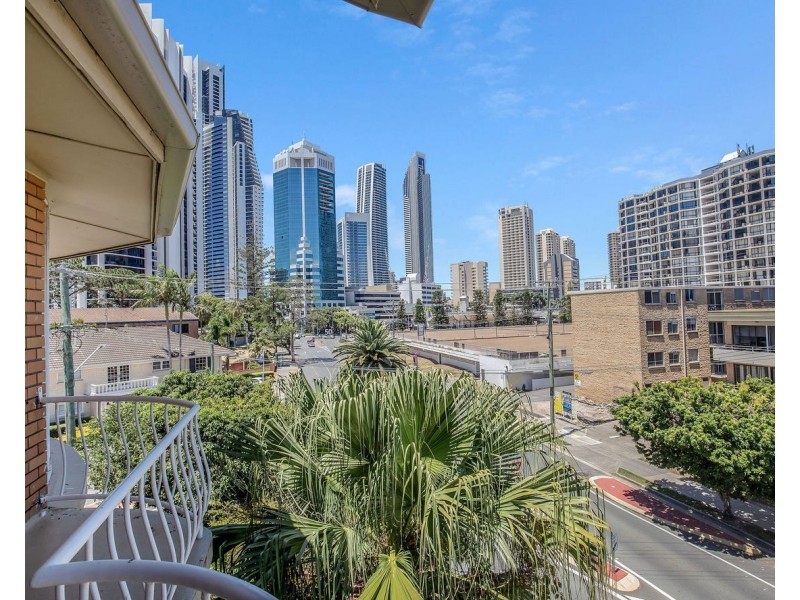 16/45 Watson Esplanade, Surfers Paradise QLD 4217