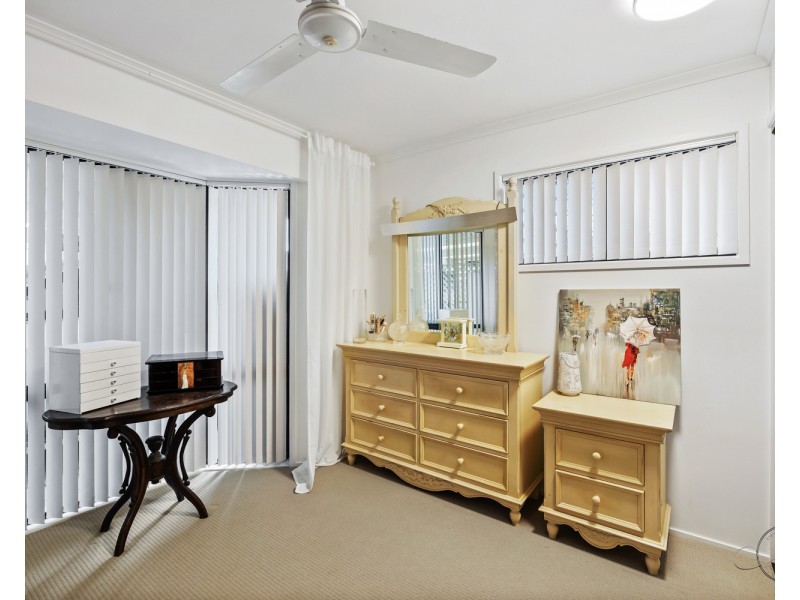 9/10 Melody Court, Warana QLD 4575