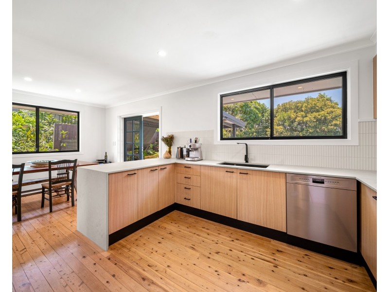 183 Cotlew Street, Ashmore QLD 4214