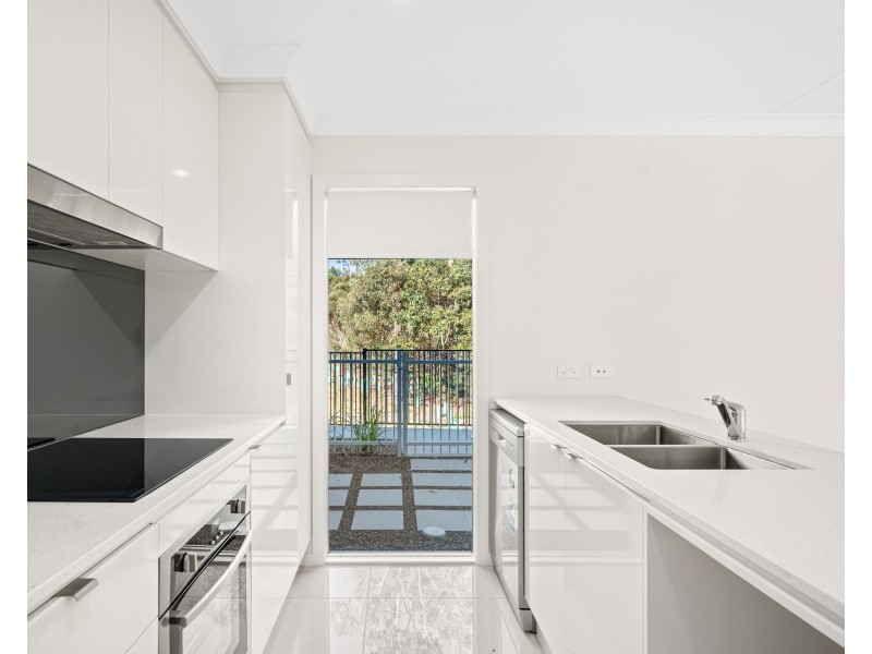 67/13 Angela Way, Pimpama QLD 4209