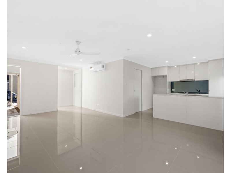 67/13 Angela Way, Pimpama QLD 4209