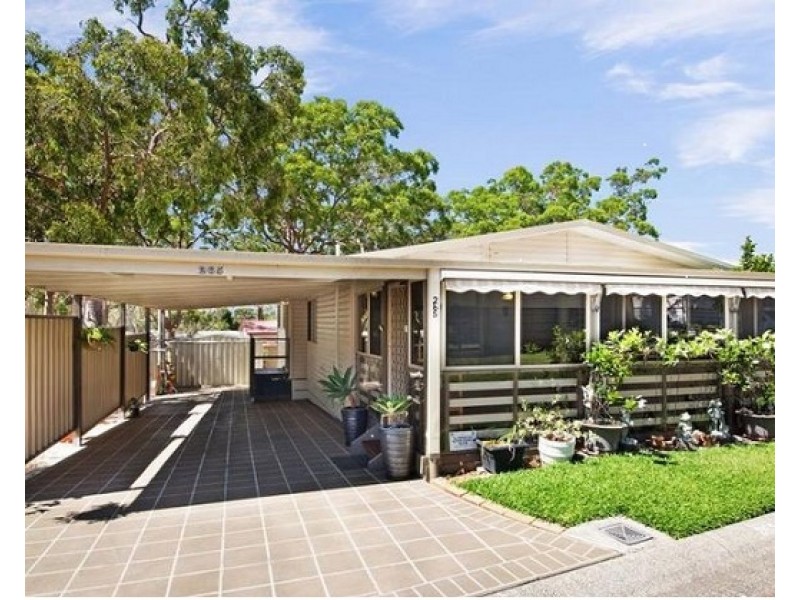 265/51 KAMILAROO AVENUE, Lake Munmorah NSW 2259