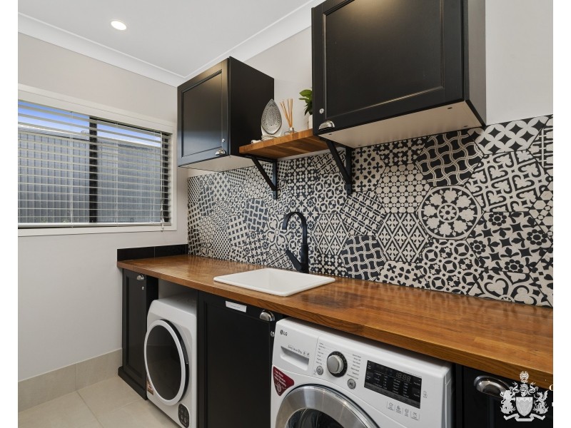 8 Alma Court, Villeneuve QLD 4514