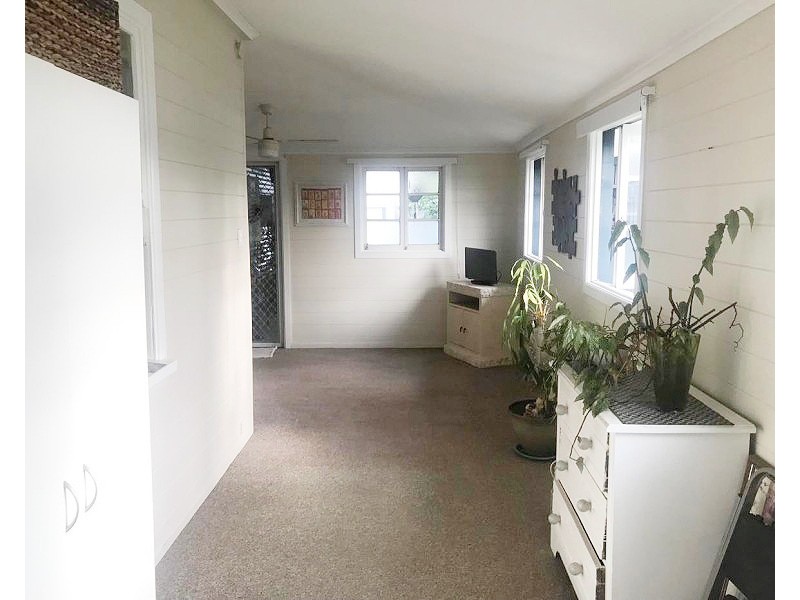 5 Powell Street, Bowen QLD 4805