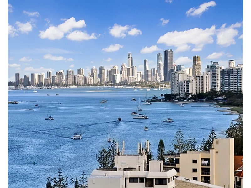 16c/5 Bayview Street, Runaway Bay QLD 4216