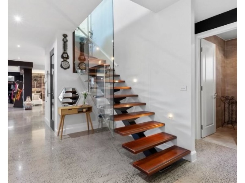 16 Sandy Avenue, Point Cook VIC 3030