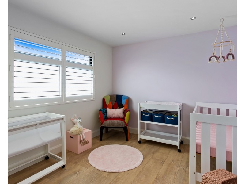 16 Sandy Avenue, Point Cook VIC 3030