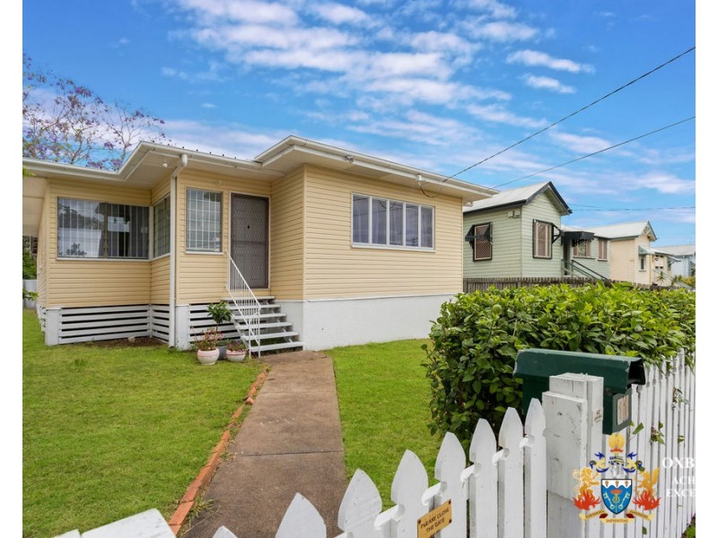 11 Gibbon Street, East Ipswich QLD 4305