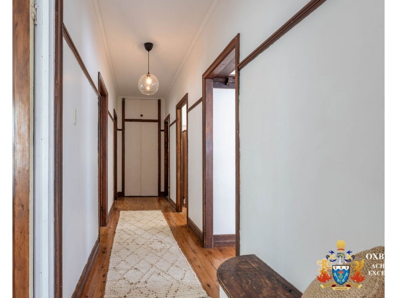 11 Gibbon Street, East Ipswich QLD 4305