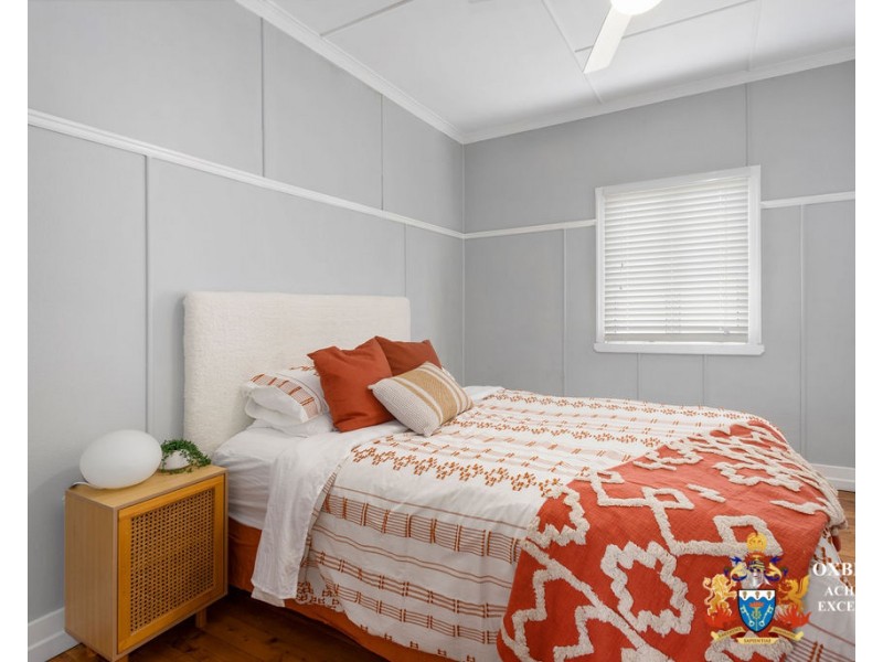 11 Gibbon Street, East Ipswich QLD 4305