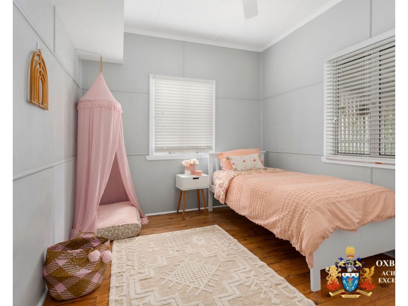 11 Gibbon Street, East Ipswich QLD 4305