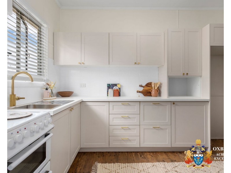 11 Gibbon Street, East Ipswich QLD 4305