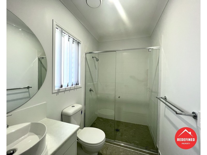 17 Olivia Street, Flinders View QLD 4305