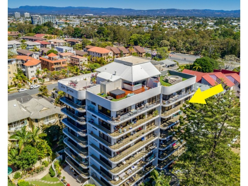 21/22 Armrick Avenue, Broadbeach QLD 4218