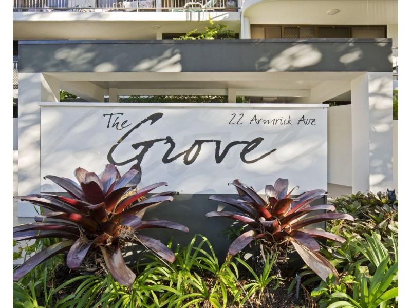 21/22 Armrick Avenue, Broadbeach QLD 4218