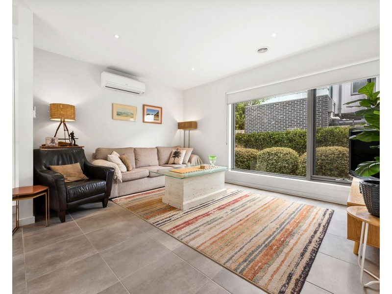 3 Starling Place, Safety Beach VIC 3936