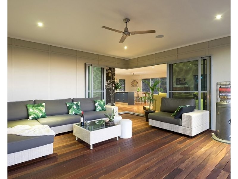 10 Carmen Court, Shailer Park QLD 4128
