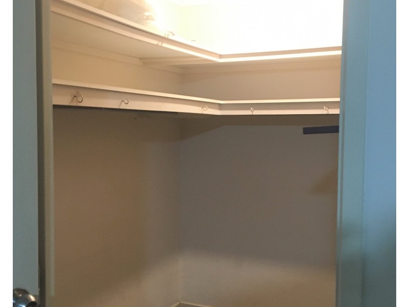 8 Kellett Street, Cranbourne North VIC 3977